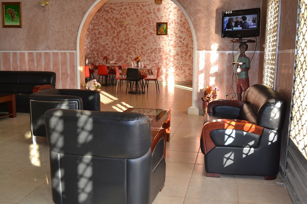 Hotel De Malte Tchang Εξωτερικό φωτογραφία